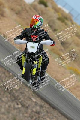 media/Nov-04-2023-2WTD (Sat) [[147bbb9217]]/B Group/1220pm (Outside Turn 2)/